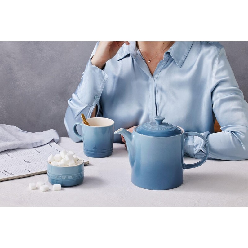 Le Creuset Stoneware Ramekin with straight wall, Stackable, 200 ml,