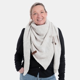 Knit Factory Coco Knitted Shawl - Triangle Scarf Women - Beige - Knitted winter scarf - 190x85 cm - Manufactured in Europe - Ladies scarf - Including decorative pin