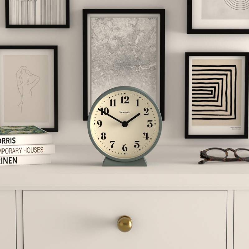 NEWGATE® Theatre Mantel Clock - Silent Sweep 'No Tick' Mantel
