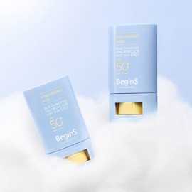 Begins by Jung Saem Mool Blue Chamomile Hyaluronic Acid Airy Sun Stick / 비긴스 바이 정샘물 블루 캐모마일 히알루론산 에어리 선 스틱