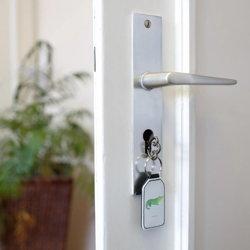 Mr. & Mrs. Panda Rectangular Keyring Crocodile, White