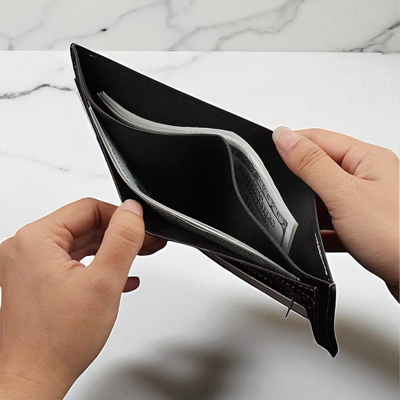 RFID Blocking Leather Wallet for Men - Slim Bifold Credit