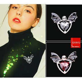 Broche de cristal con diseño de calavera y alas de murciélago góticas para mujeres y niñas, Metal Metal Esmalte Cristal, circonita cúbica