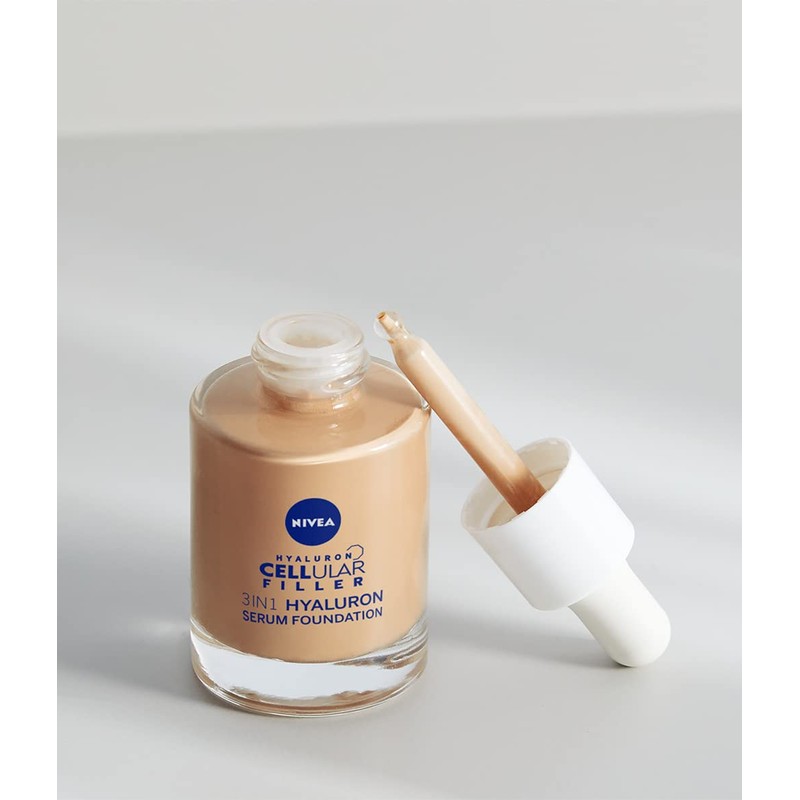 NIVEA 3-in-1 Hyaluronic Serum Foundation Dark (30 ml), Anti-Age Foundation