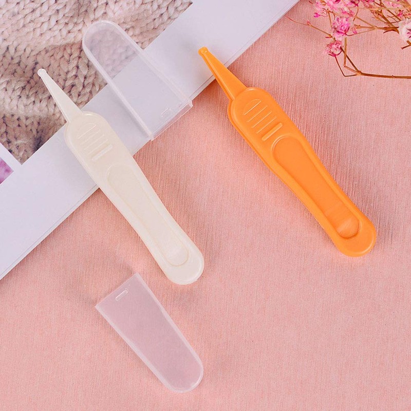 Onwon 4 Pieces Nose Cleaning Tweezers Safe and Effective Clip