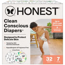 The Honest Company Clean Conscious Diapers for Delicate Skin | Up to 100% Leakproof | Hypoallergenic, Fragrance Free | Gender Neutral | Club Box, Size 7 (41+ lbs), 32 Count (Prints May Vary)