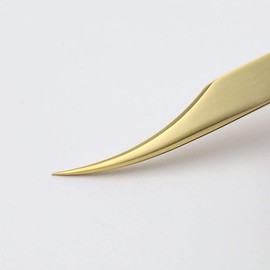 EMEDA Curved Shaped Volume Tweezers For Eyelash Extension Isolation Professional Precision Stainless Steel Golden Lashing Volume Tweezers Tool For Perfectly Aligned Arms Easy To Grip