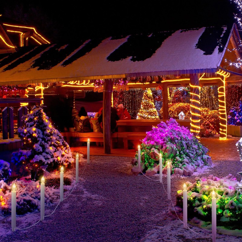 Tujoe 10 Pcs Christmas C7 Pathway Lights Outdoor Candle Lights