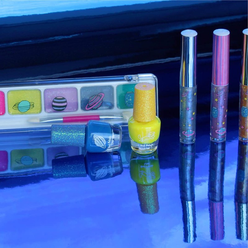 Create It! Galaxy Theme Glitter Makeup Set - 7 Pieces