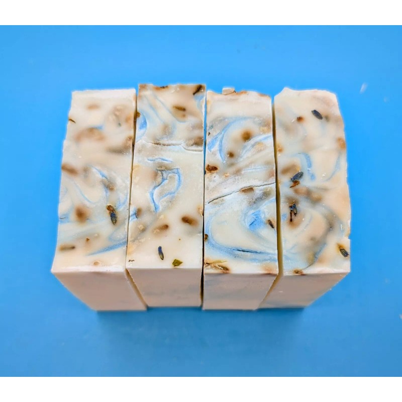 Homemade 5 Bar Assorted Natural Soap Bundle with Loofah -