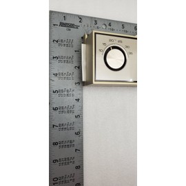 HONEYWELL T872A1238 68544112 1 or 2 -STAGE HEAT/COOL THERMOSTAT 24 V 15667 NOS