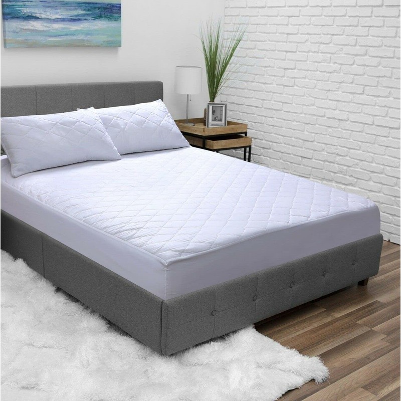 Luxury Quilted 4 Pack Pillow Protector Cases With Zip Closing