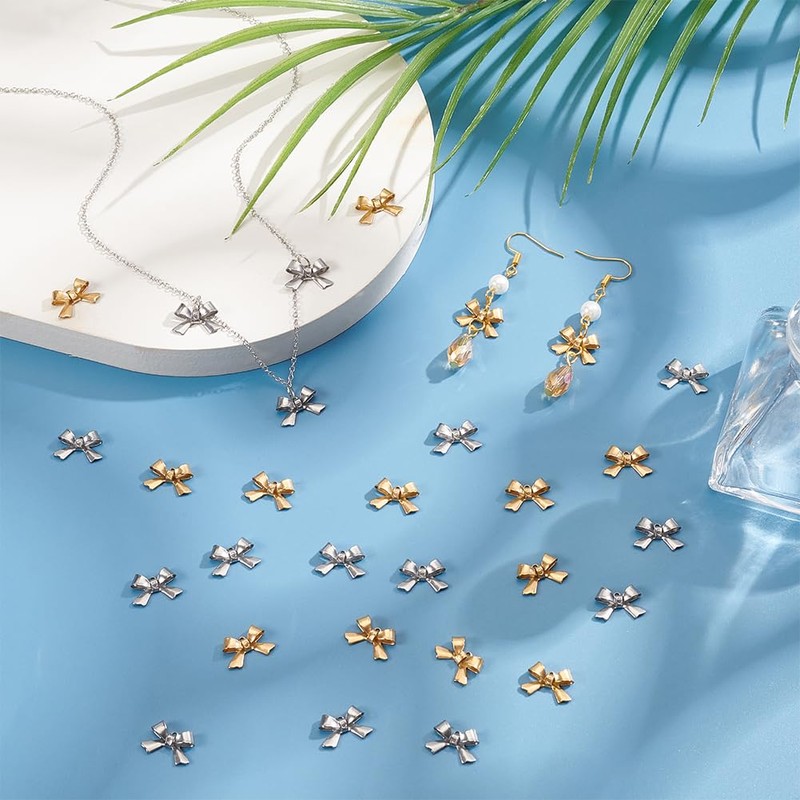 [UNICRAFTALE] 40個 2色 蝶結びチャーム 蝶ネクタイチャーム 304ステンレスチャーム 金属チャーム 揺れ メタルチャーム ネックレスペンダント