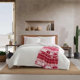 Wrangler - Queen Bedding Set, Wrinkle-Resistant 6 Piece Bed Set, Soft & Smooth Comforter w/Matching Sheet Set and Throw Blanket, Lightweight for All-Season Comfort (Sedona Geometric White)