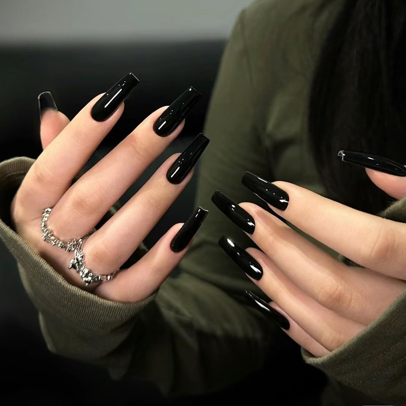 DouborQ Mysterious Black Color Nail Polish Finger Air Dry Long-lasting