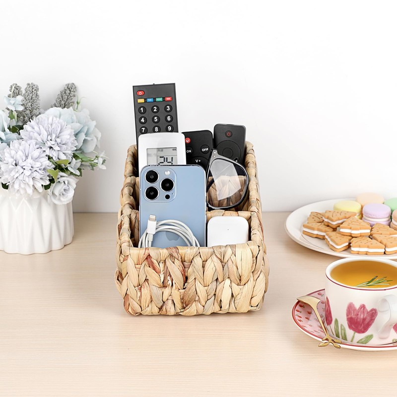BSTKEY Natural Water Hyacinth Remote Control Storage Holder, Woven 3