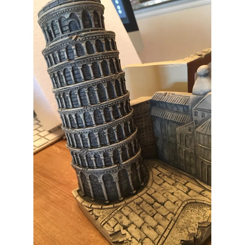 Statues & Models Leaning Tower of Pisa Bookends NIB. Free