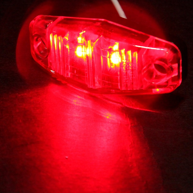 LBRST 2.5" Clear Lens LED Truck Trailer Oval Red Side