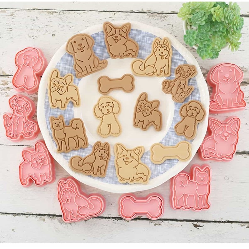 Eidoct 8PCS Cookie Cutters Shapes Baking Set Moulds Cookie Cutters