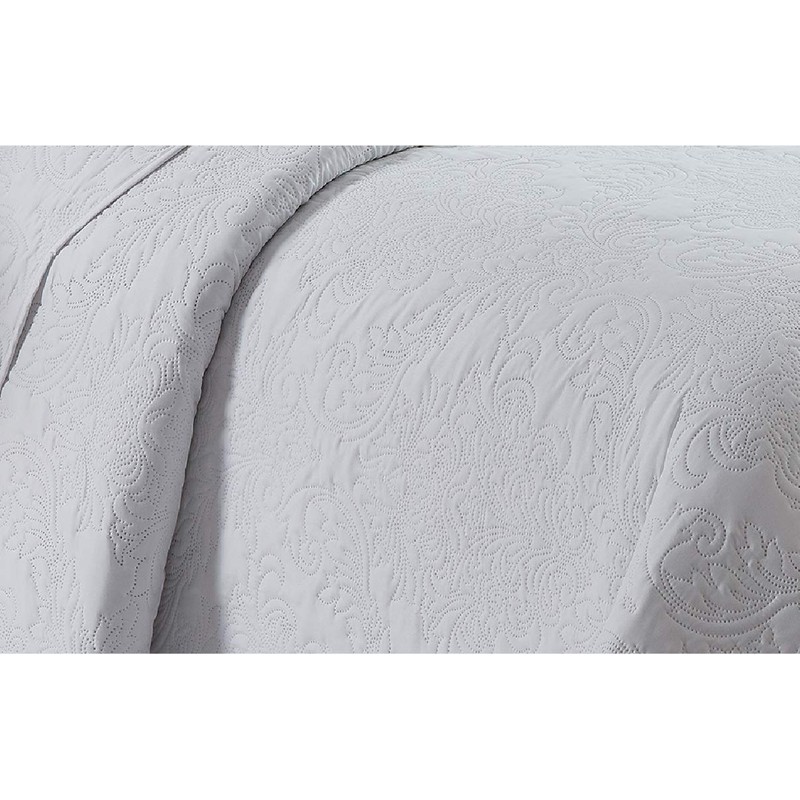 Home Collection 3pc King/Cal King Over Size Elegant Embossed Bedspread