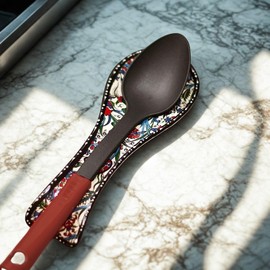LEMOSE Handmade Ceramic Spoon Rest - Unique Tulip Design Craftsmanship Spoon Holder - Decorative Colorful Spoon Rest for Kitchen Counter Stove Top - Kitchen Decor and Accessories