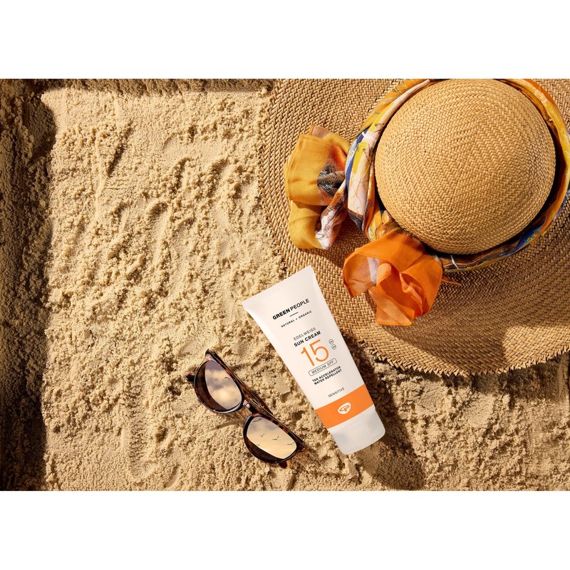 Green People Sun Lotion SPF15 with Tan Accelerator (200Ml)