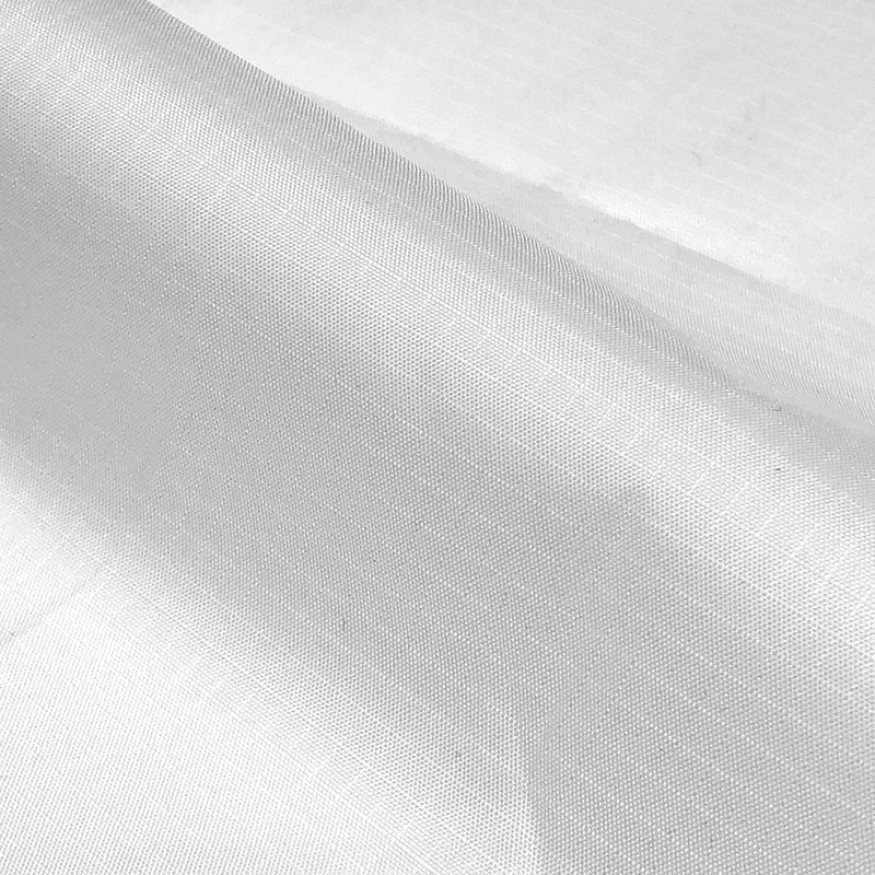 Waterproof Ripstop Woven Dyed Nylon Fabric Tear Resistant 60 Inch