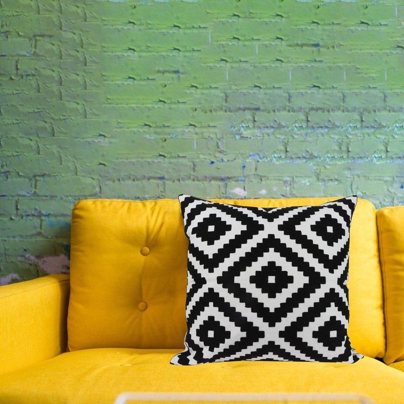 Poluka 2Pack Throw Pillow Covers 18x18 inches Simple Black White