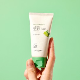skin food Berry soothing mineral sunscreen 50ml SPF50+ PA++++_Berry for sensitive skin / 베리 진정 무기자차 선크림 50ml SPF50+ PA++++_베리로 민감 피부