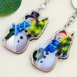 Christmas Gifts for Friends Snowman 2PCS Acrylic Keychain for Teen Girls Boys Best Christmas Decorations Winter Snowman Decor for Women Men Unique Winter Accessories Gifts