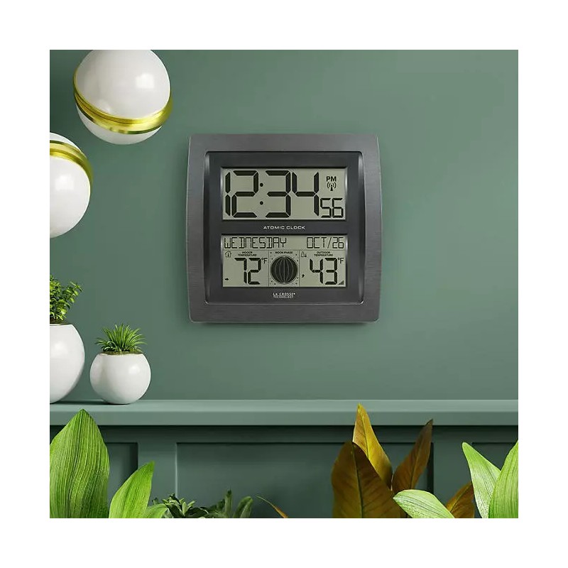 La Crosse Technology Curved Digital Atomic Wall Clock