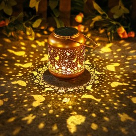 Solar Lanterns Outdoor Hanging Waterproof Lantern Duck Garden Decor Metal Solar Lights Gifts for Women Mom Grandma Outside Decoration for Yard,Porch, Patio,Backyard,Pathway,Lawn,Landscape