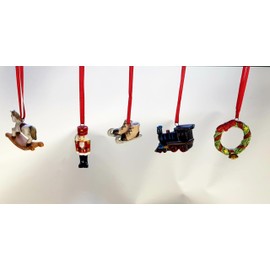 Goebel 66873951 Christmas Tree Hanging Ornaments in Gift Box