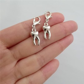 2 Pcs Tooth Clip on Charm, Teeth Charms for Diy, Bags Pendant, Craft Jewelry Findings