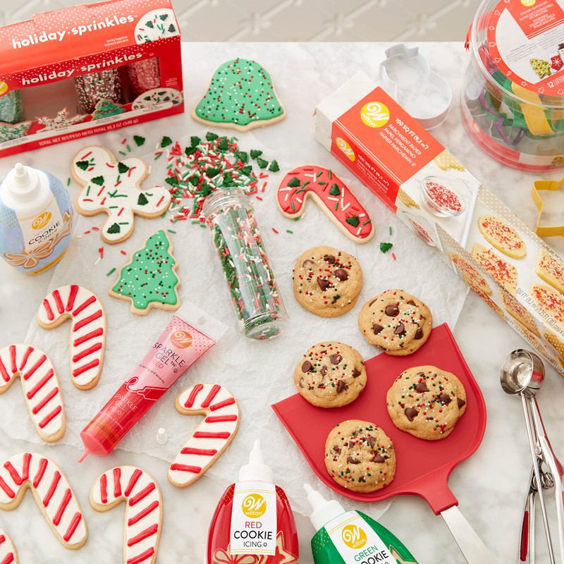 Wilton Red and Green Cookie Icing Set, 2 Count (Pack