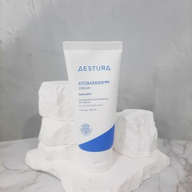 1+1+1 Aestra Astra Atobarrier 365 Cream 80ml Youth Moisturizing Sensitive Skin / 1+1+1 에스트라 아스트라 아토베리어365 크림 80ml 청소년 수분 보습 민감성 피부