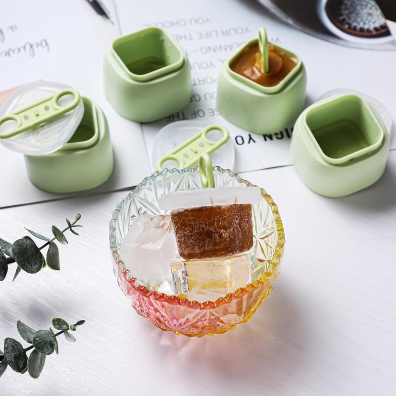 4 Pcs Silicone Ice Cube Molds set with Lids, Easy