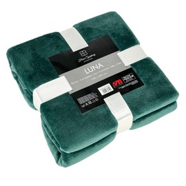Euromat Flannel Microfibre Blanket, Cuddly Blanket, Bed Throw, 150 x 200 cm (Green)