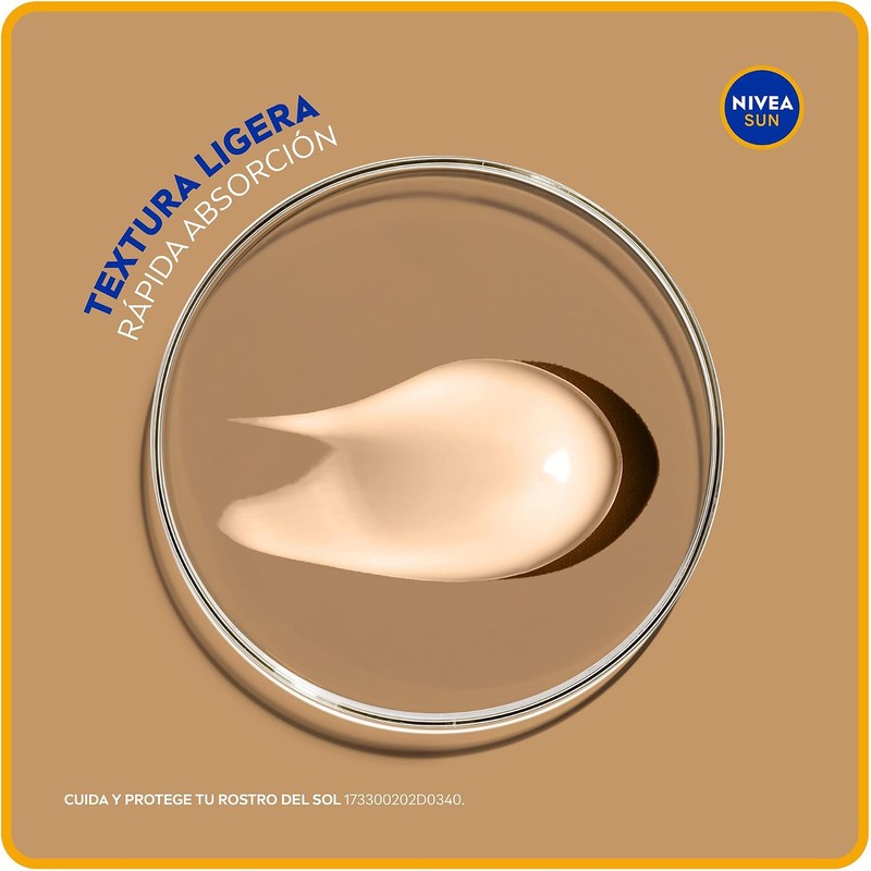 Protector Solar Facial NIVEA SUN Control Brillo Tono Claro, Cobertura