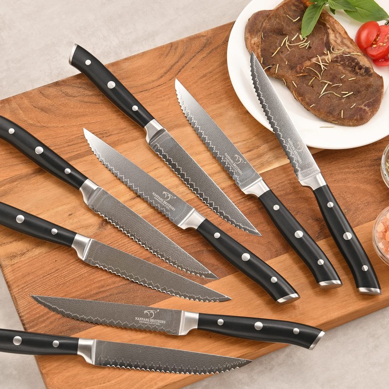Steak Knife Set of 8, Damascus VG10 Steel Serrated Steak