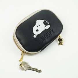 e-mono Snoopy Snoopy Small Pouch Smart Key Accessory Storage Zipper Pocket Cute Fashionable, Black