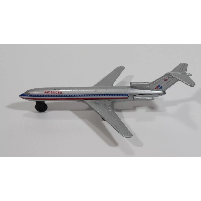 Hot Wings American Boeing 727 Connectable Runway Die Cast -