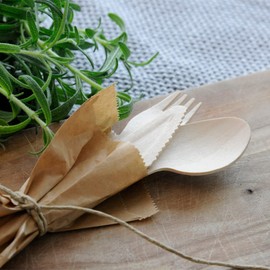 ABENA Gastro-Line 16cm Wooden Disposable Forks Made From 100% Compostable Birchwood Providing a Sustainable and Eco-Friendly Wooden Cutlery Disposable Cutlery Alternative (Pack of 100)