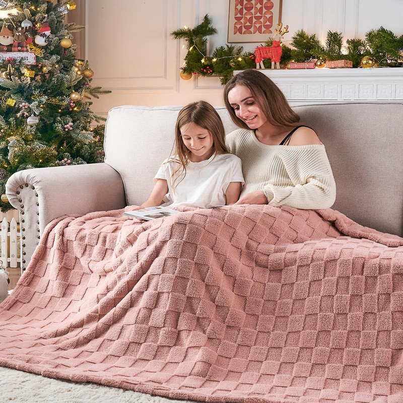 NEWCOSPLAY Super Soft Throw Blanket Pink Premium Silky Flannel Fleece