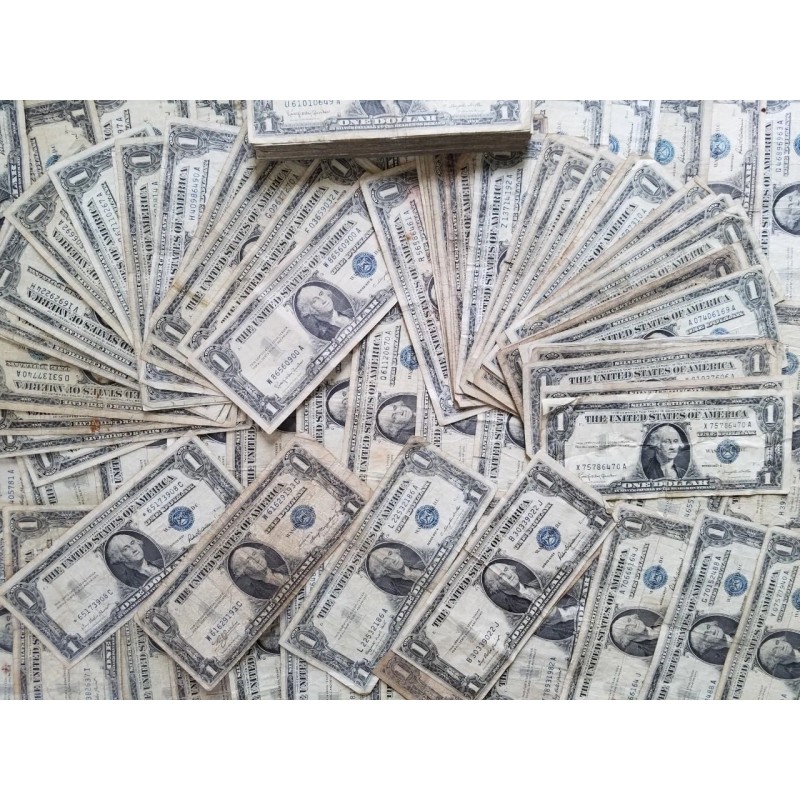 ONE (1) Well Circulated $1 Silver Certificates Note 1935 1957