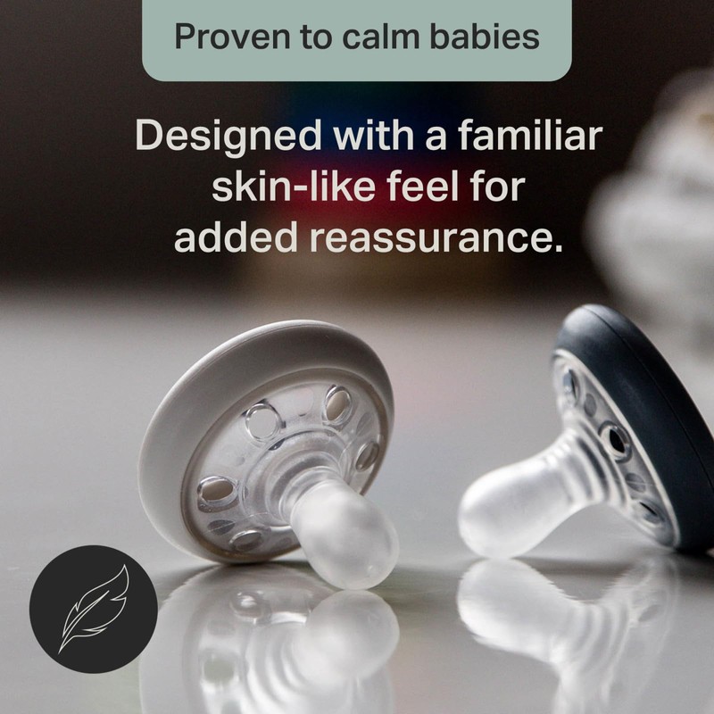 Tommee Tippee Breast-Like Pacifier, 0-6 Months, Symmetrical Design, Natural Breast-Like