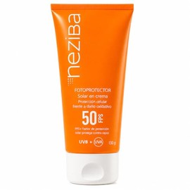 Bloqueador Solar en Crema SPF 50+, Protección Celular UVA/UVB, 130g, Hidratante, Ultraligera, Con Niacinamida, Sin residuos blancos, Rápida absorción, Sin color, Oil control. Facial y corporal.