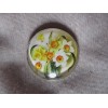 GLASS DOME PICT BUTTON - BEAUTIFUL YELLOW DAFFODILS FLOWERS -