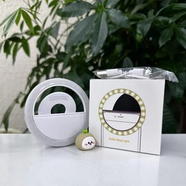 RK12 Round Clip-On Selfie Ring Light, 36 LEDs, USB Rechargeable for Live Stream & Photo, with Compact Phone Tripod selfie light Portable Black Lens Cellphone Smartphone - Color: white