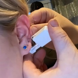 Ear Piercing Kit Disposable Ear Piercing Kit with Multi-sized CZ Earring Studs Easy and Self Ear Piercing Kit for Your Own Use at Home (4mm Silver blue)